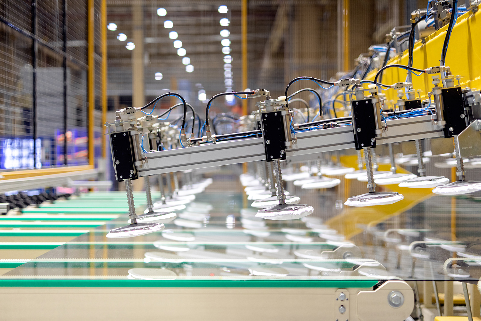 New innovative, energy efficient furnace at Guardian Glass Bascharage